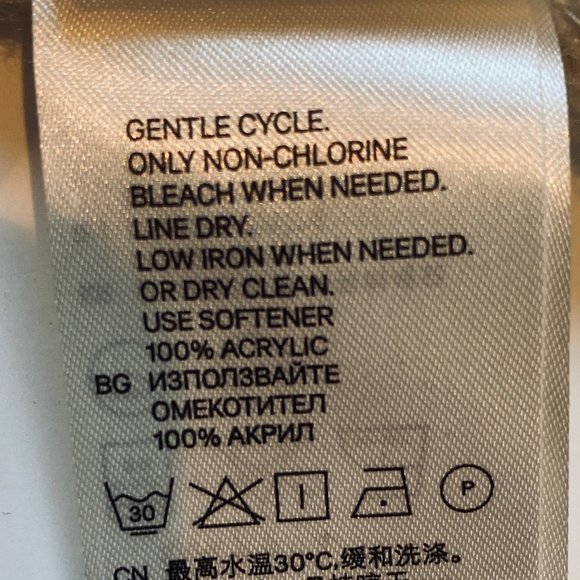 H&M Black & Cream Blanket Scarf - Picture 5 of 8